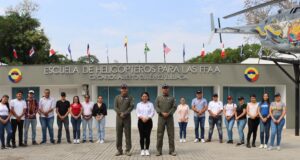 FUNCIONARIOS DE LA ALCALDIA DE MELGAR VISITAN INSTALACIONES DEL COMANDO AÉREO DE COMBATE No. 4